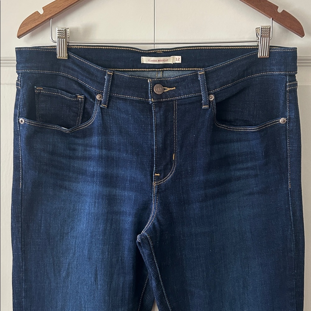Levi’s Dark Wash Classic Bootcut Jeans Sz 31W/32L - Picture 3 of 9